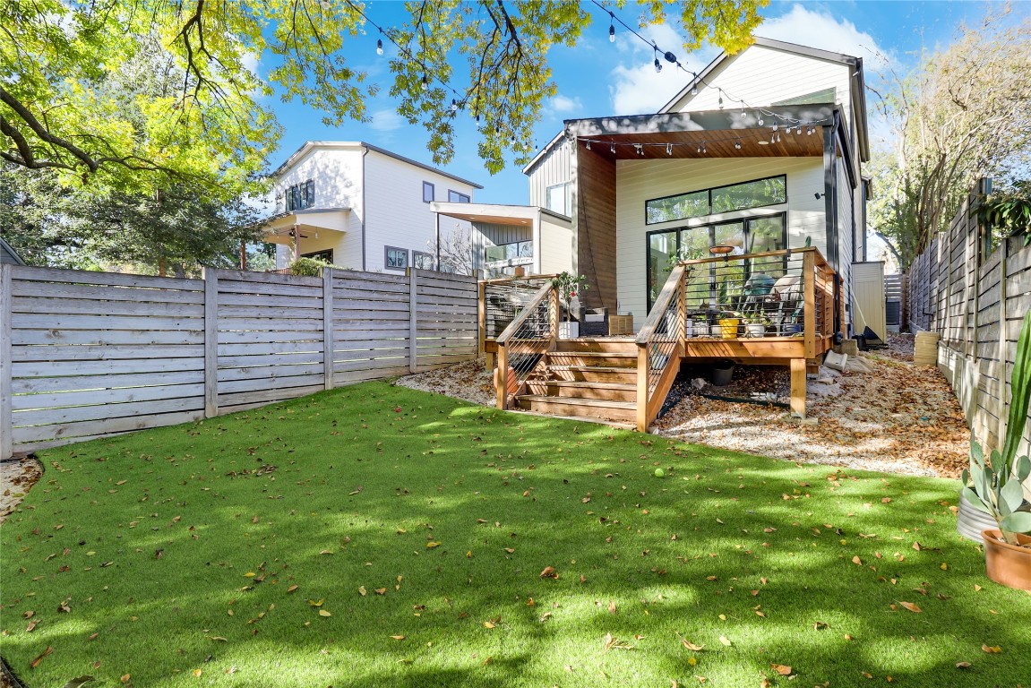 2709 East 14th Street, Unit A Austin, TX 78702 - Photo 33 of 38