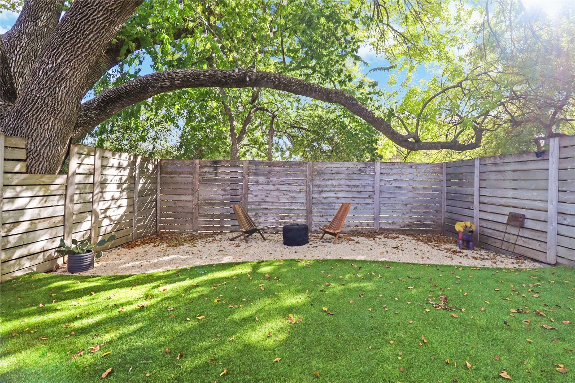 2709 East 14th Street, Unit A Austin, TX 78702 - Photo 37 of 38