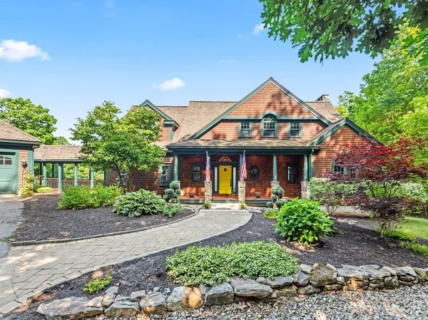 $1,325,000 | 150 Mountain Road, Princeton, MA 01541