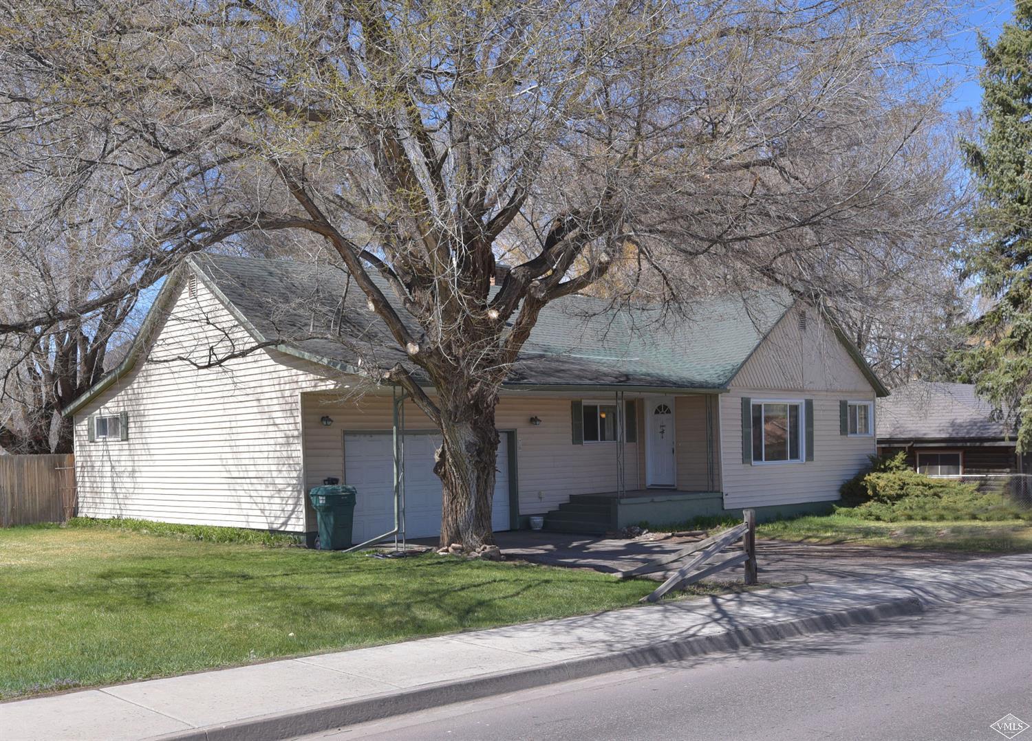 718 Valley Road Gypsum, CO 81637 - Photo 3 of 25 Additional Photo