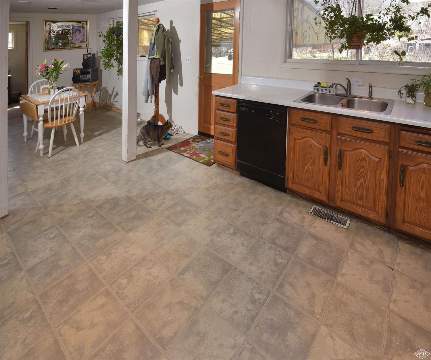 718 Valley Road Gypsum, CO 81637 - Photo 10 of 25 Additional Photo