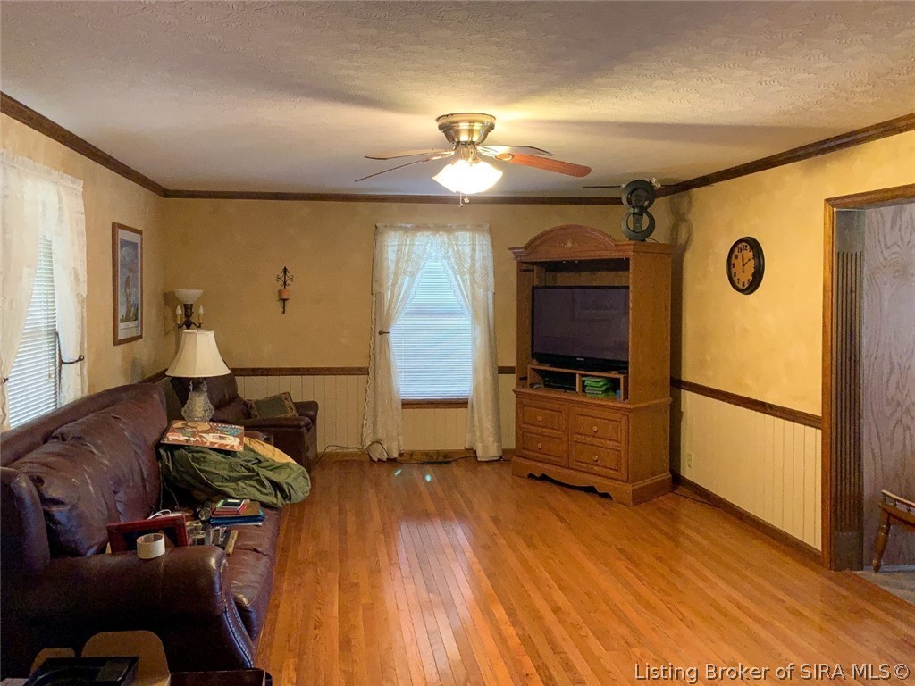 5980 East Jennings Road Lexington, IN 47138 - Photo 3 of 31 Gallery Image 3