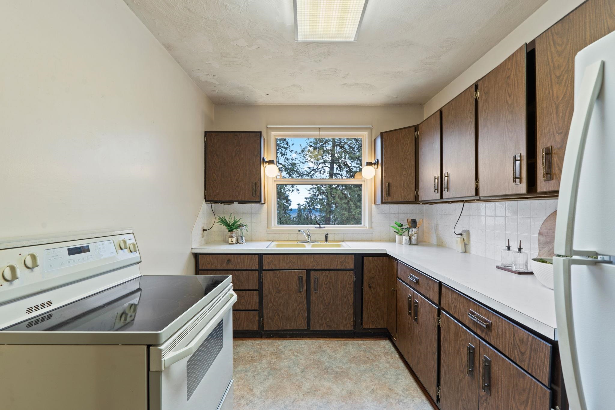 9001 East Doak Road Spokane, WA 99217 - Photo 14 of 50