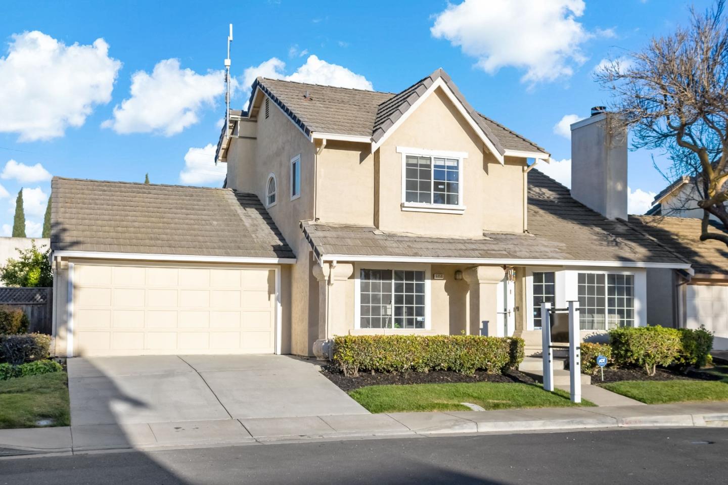 5358 Matthew Terrace Fremont, CA 94555 - Photo 10 of 59