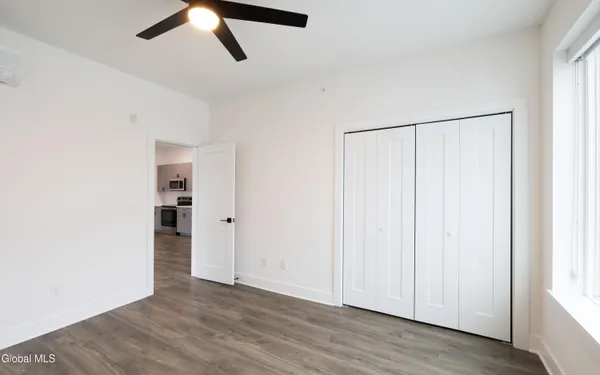 $1,950 | 33 Centre Street, Unit 3D, Albany, NY 12204