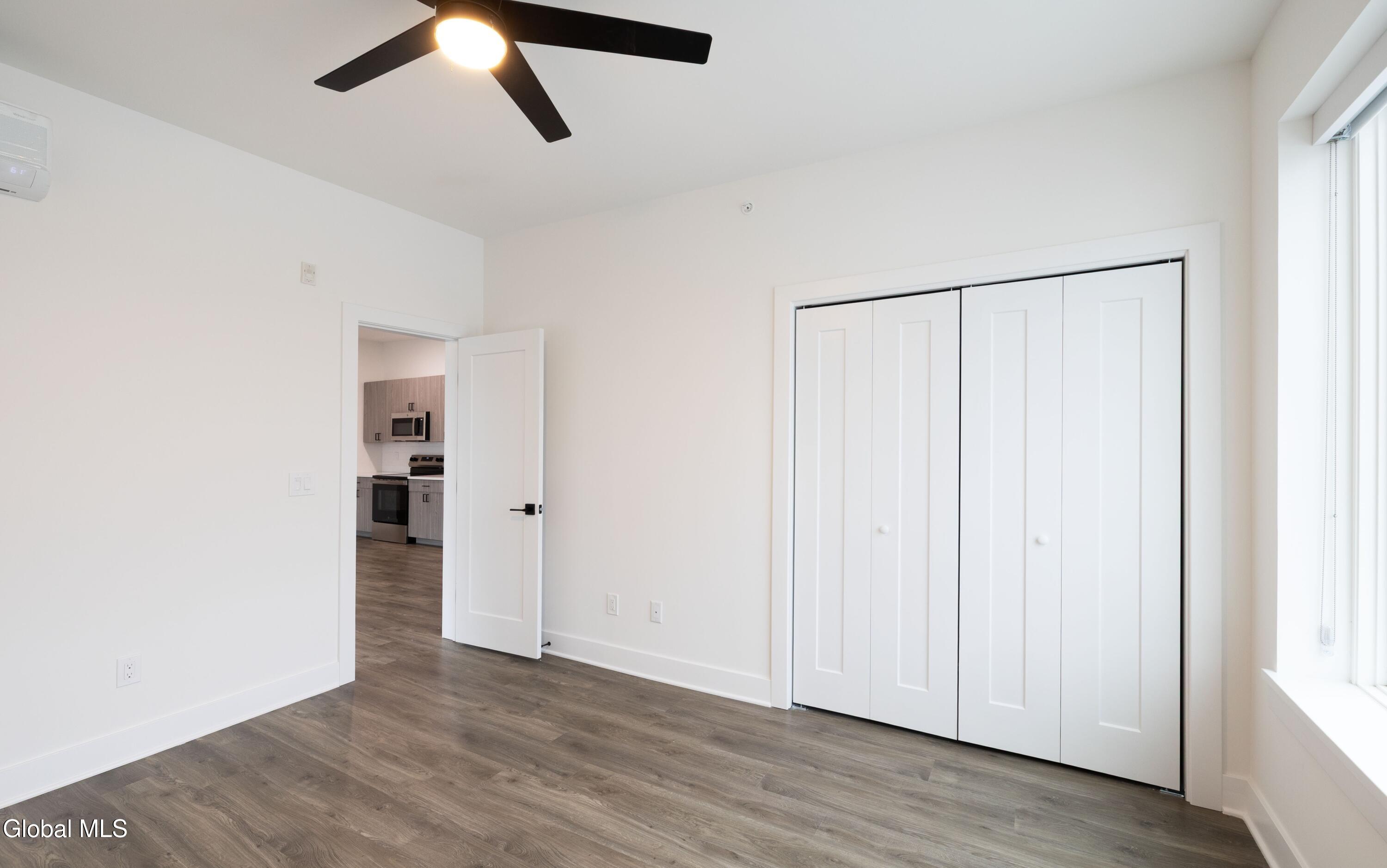 33 Centre Street, Unit 3D Albany, NY 12204 - Photo 4 of 9 33-Center-Street-Apartments_007