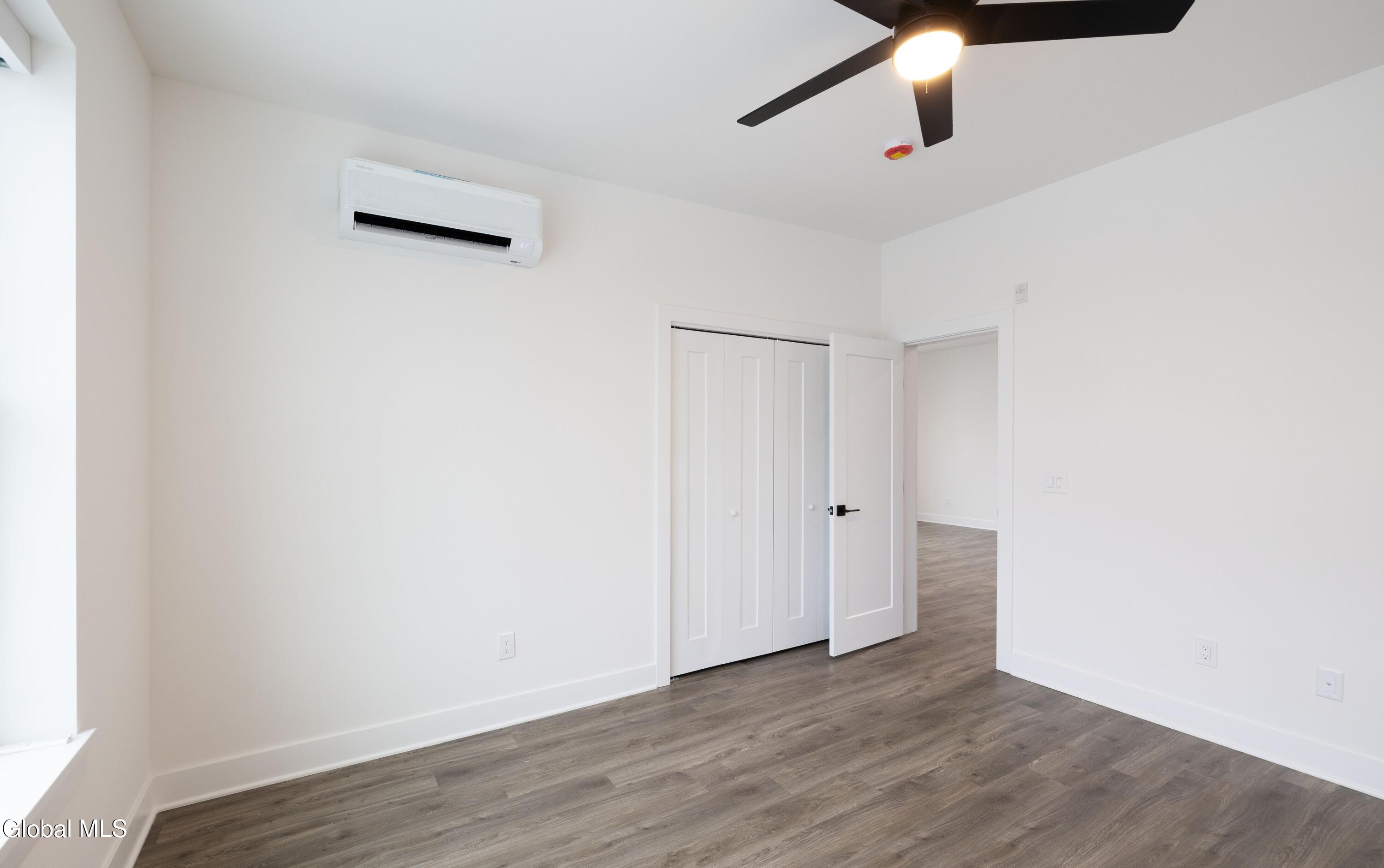 33 Centre Street, Unit 3D Albany, NY 12204 - Photo 5 of 9 33-Center-Street-Apartments_008