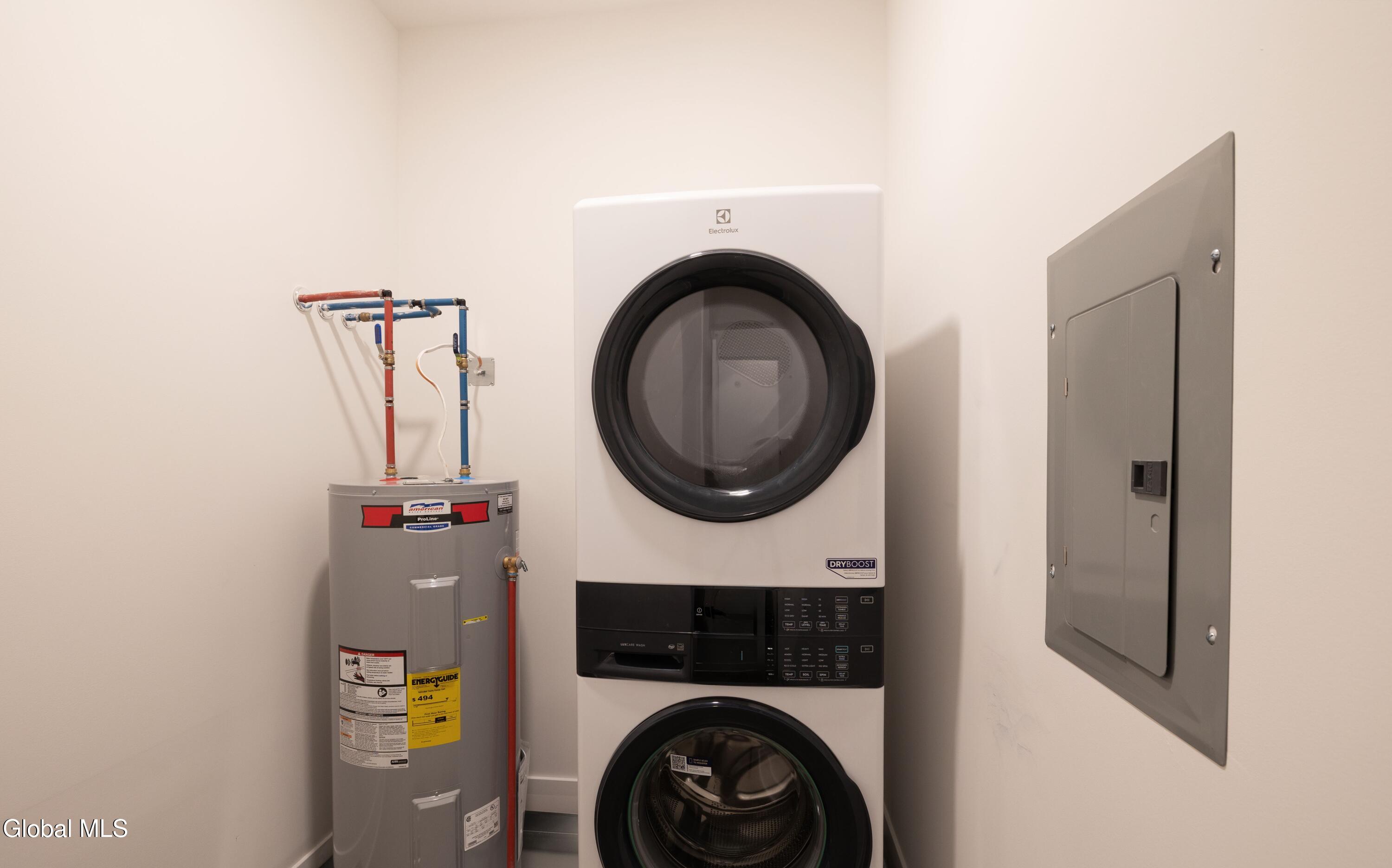 33 Centre Street, Unit 3D Albany, NY 12204 - Photo 6 of 9 33-Center-Street-Apartments_004