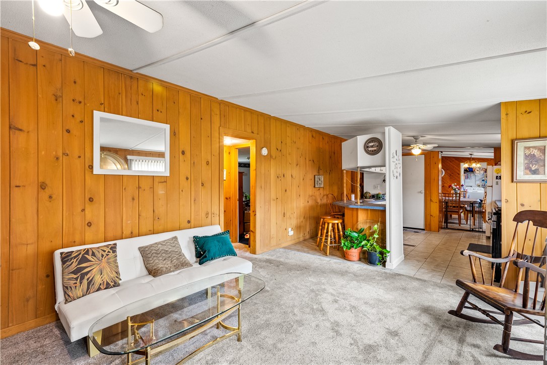 41 Wright Way Coventry, RI 02816 - Photo 7 of 23