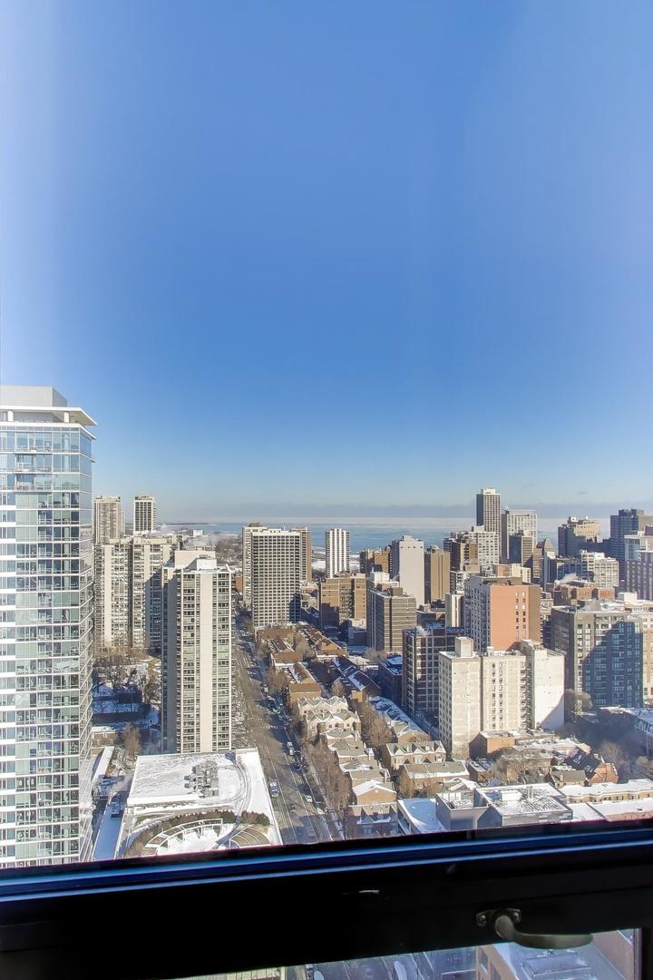 1122 North Clark Street, Unit 3705 Chicago, IL 60610 - Photo 26 of 38 a view of a city