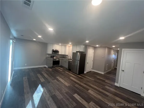 $325,000 | 43 Cool Water Lane, Montreal, MO 65591