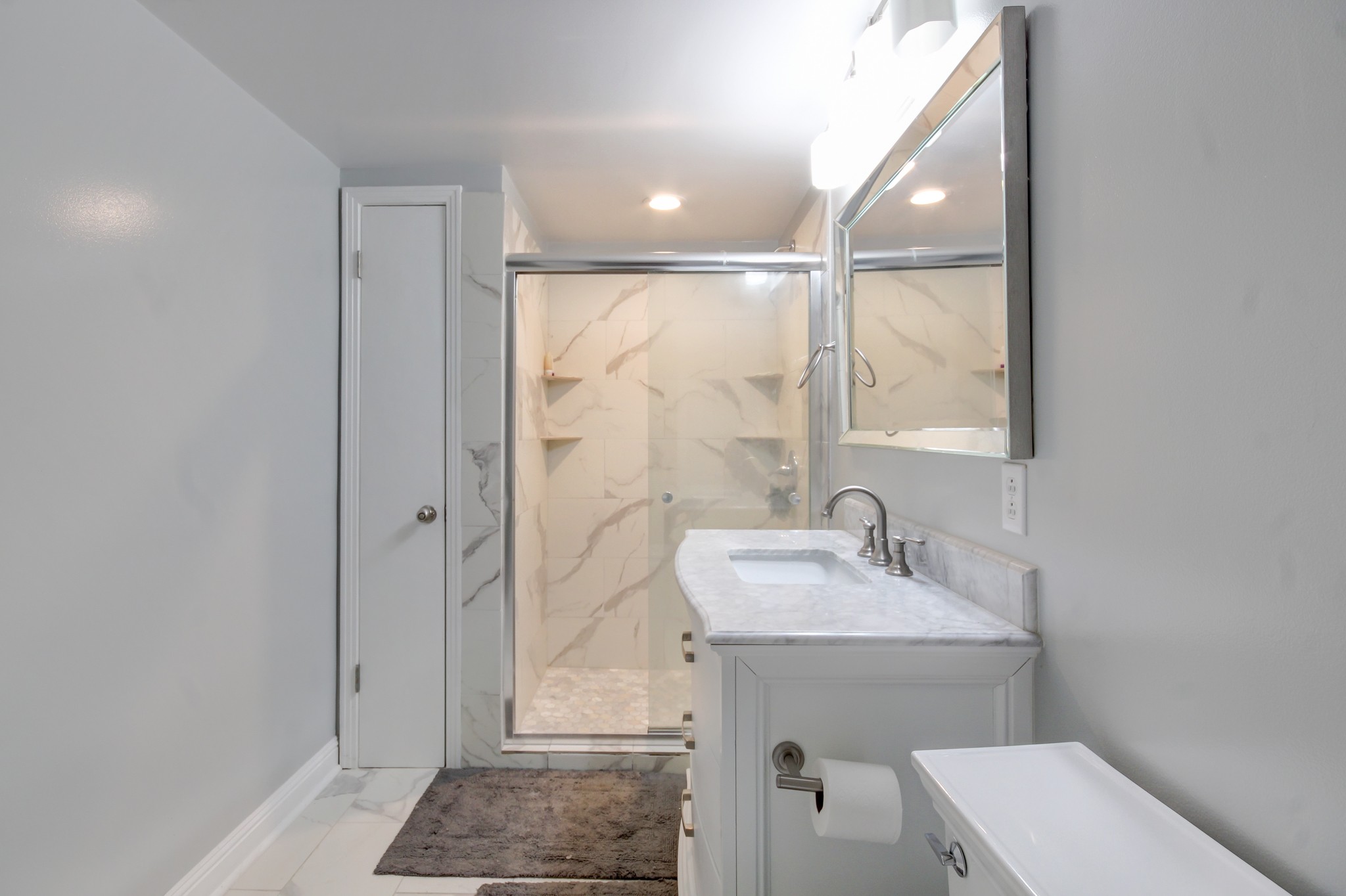 4141 Sango Road Clarksville, TN 37043 - Photo 36 of 57 a bathroom with a sink and a mirror