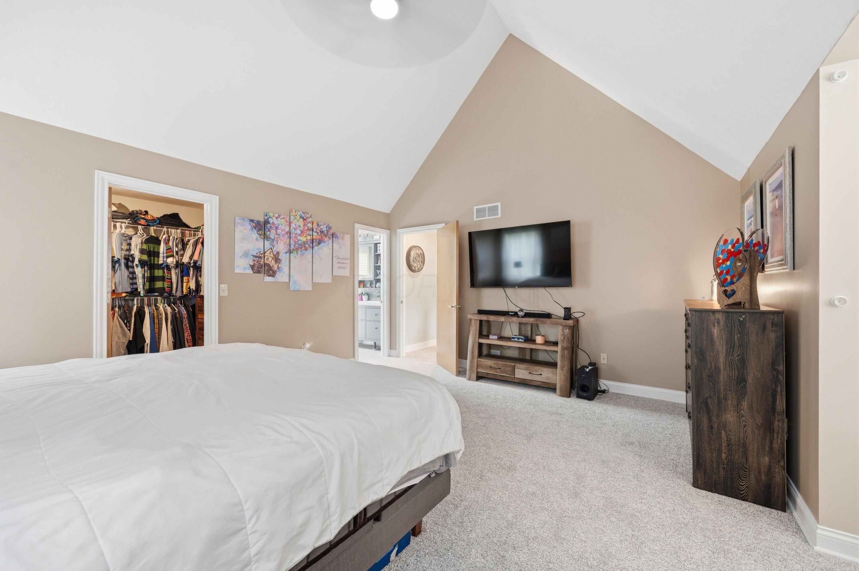 11557 Palmer Road Mount Perry, OH 43760 - Photo 29 of 68 Master Suite
