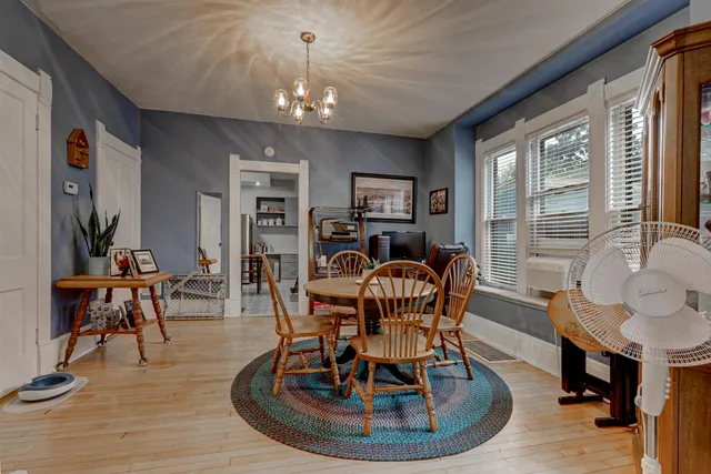 $224,500 | 1208 North Superior Street, Appleton, WI 54911