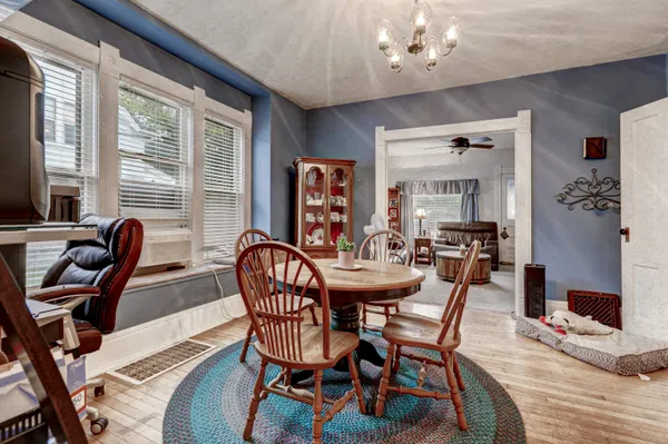 $224,500 | 1208 North Superior Street, Appleton, WI 54911