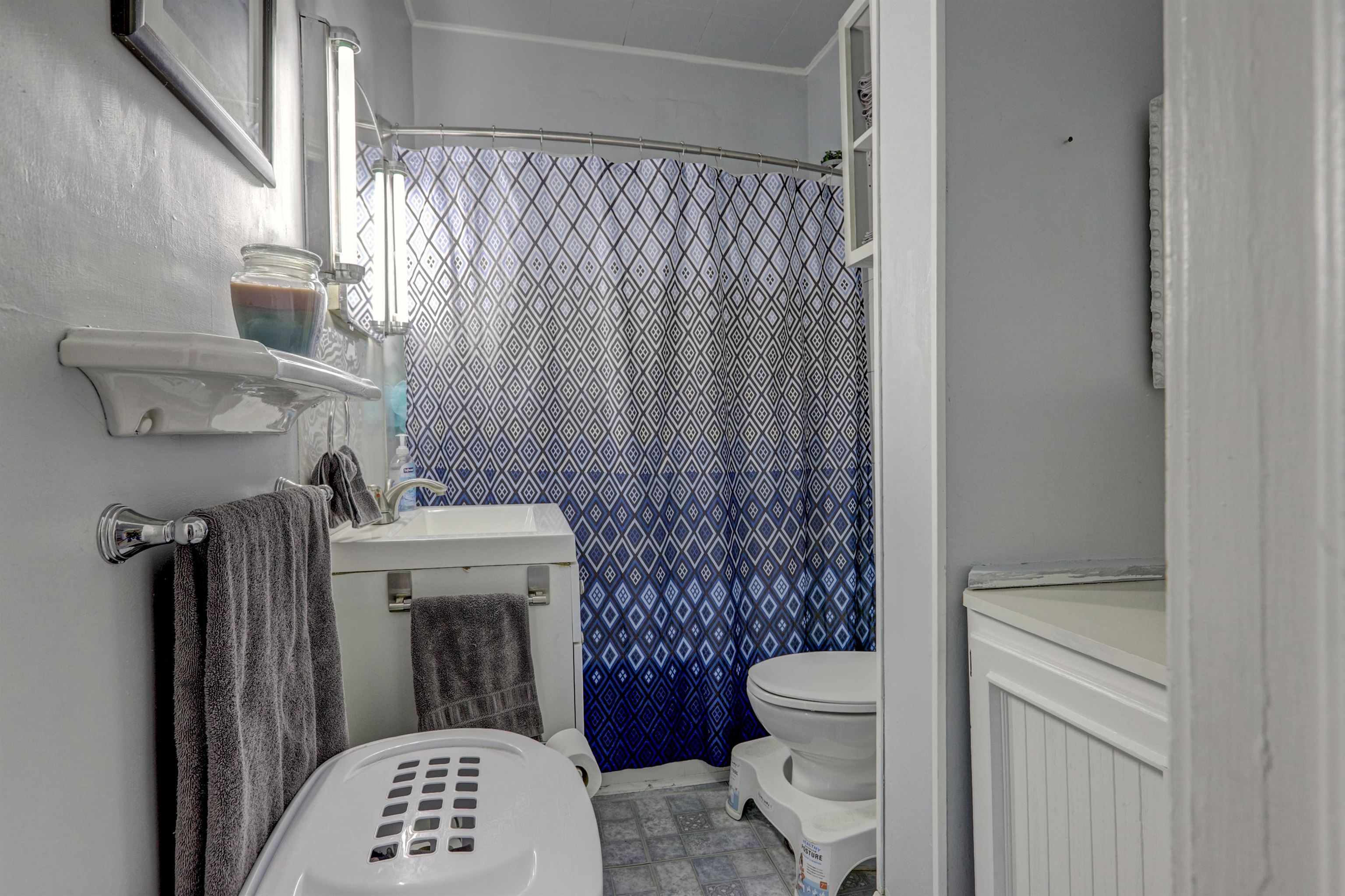 1208 North Superior Street Appleton, WI 54911 - Photo 17 of 35