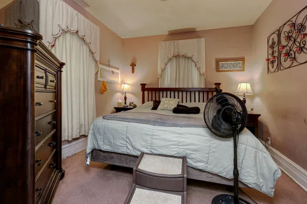 $224,500 | 1208 North Superior Street, Appleton, WI 54911