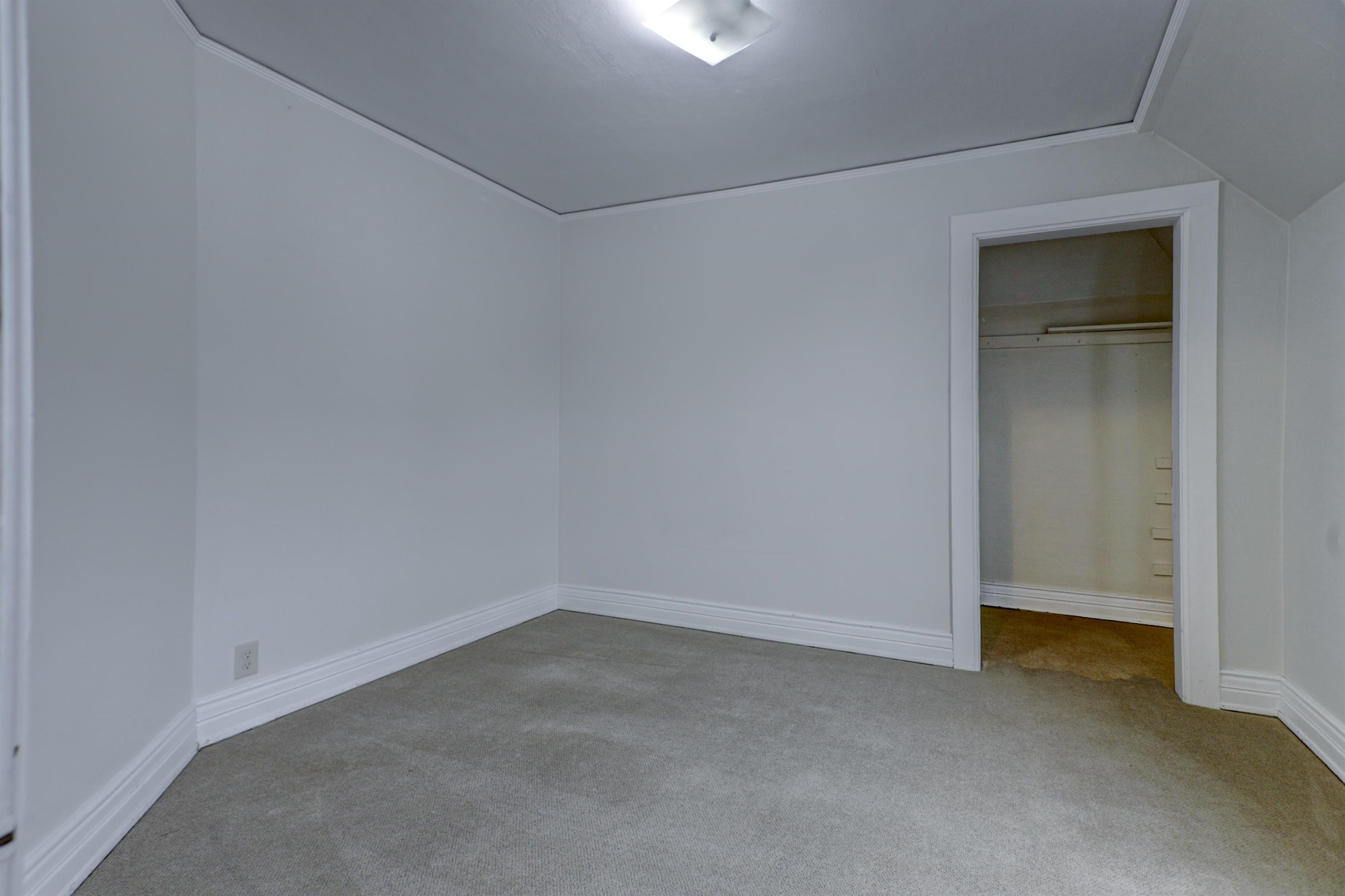 1208 North Superior Street Appleton, WI 54911 - Photo 28 of 35