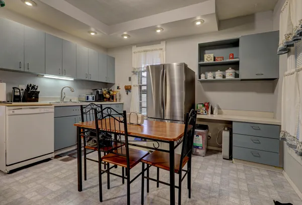 $224,500 | 1208 North Superior Street, Appleton, WI 54911