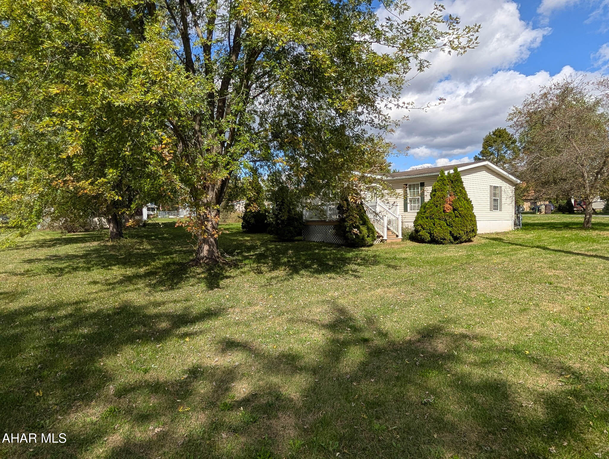 147 Pine Street Alum Bank, PA 15521 - Photo 7 of 34