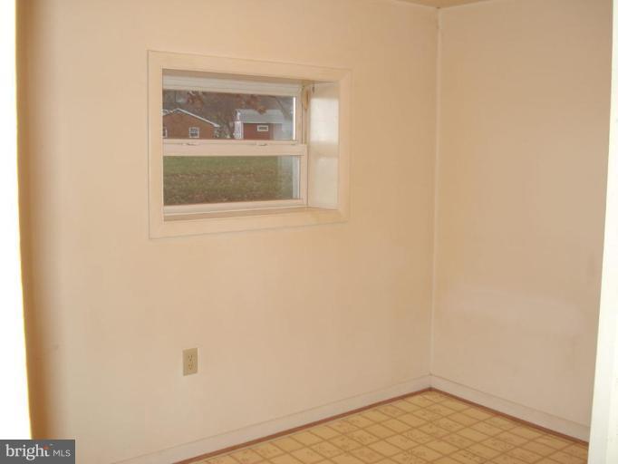 6213 Quinn Road Frederick, MD 21701 - Photo 8 of 11 Bedroom #2