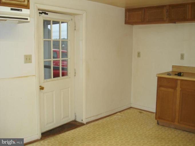 6213 Quinn Road Frederick, MD 21701 - Photo 10 of 11 Kitchen #2