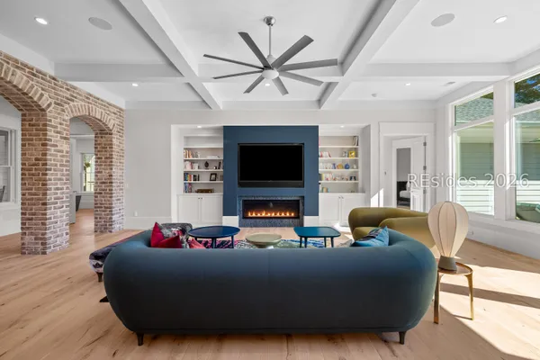 $5,495,000 | 12 Jessamine Place, Hilton Head Island, SC 29928