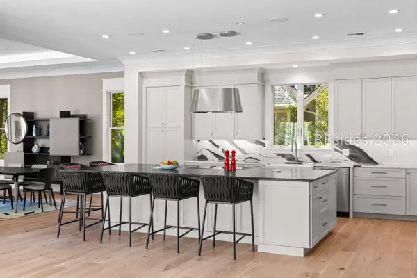 $5,495,000 | 12 Jessamine Place, Hilton Head Island, SC 29928