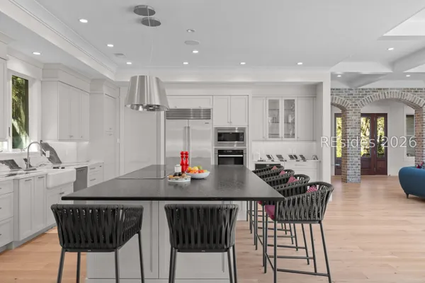 $5,495,000 | 12 Jessamine Place, Hilton Head Island, SC 29928