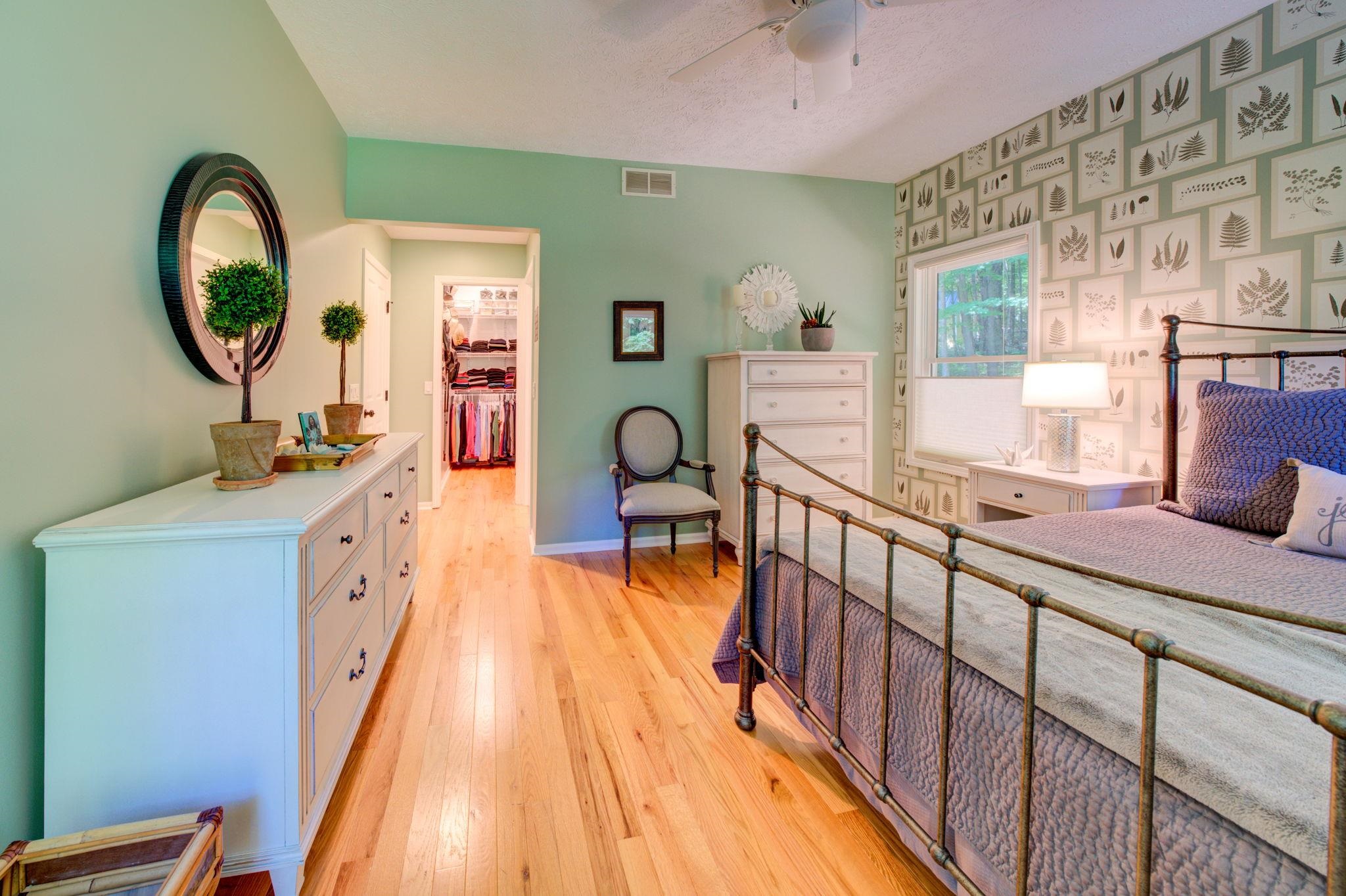 9601 Stone House Road Suttons Bay, MI 49682 - Photo 27 of 91 1925924-05a08533-96f2-416d-bc39-293aa7bebc3d.JPG