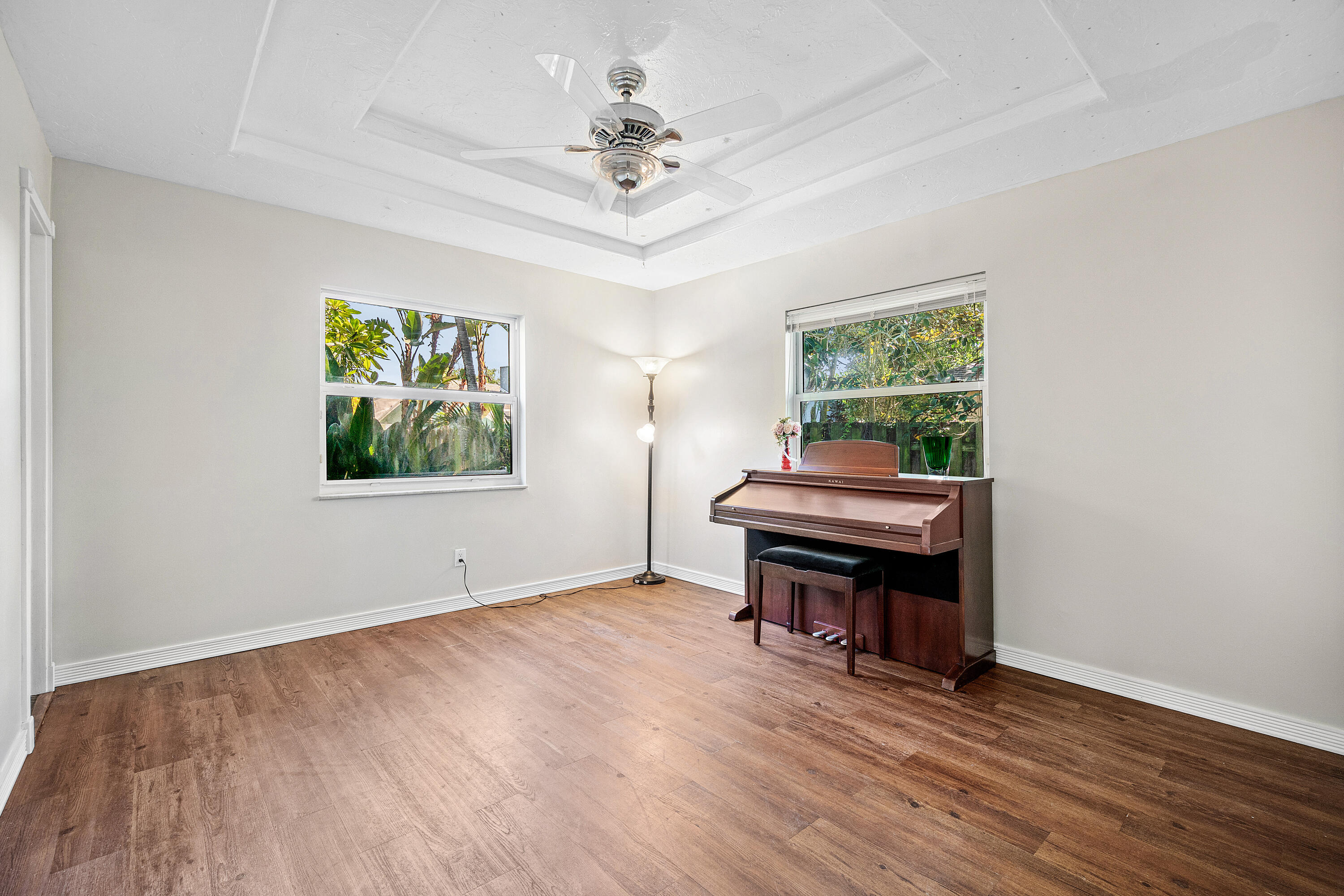 1108 Petrel Road Wellington, FL 33414 - Photo 35 of 46 035-1108PetrelRoad-Wellington-FL-33414-F