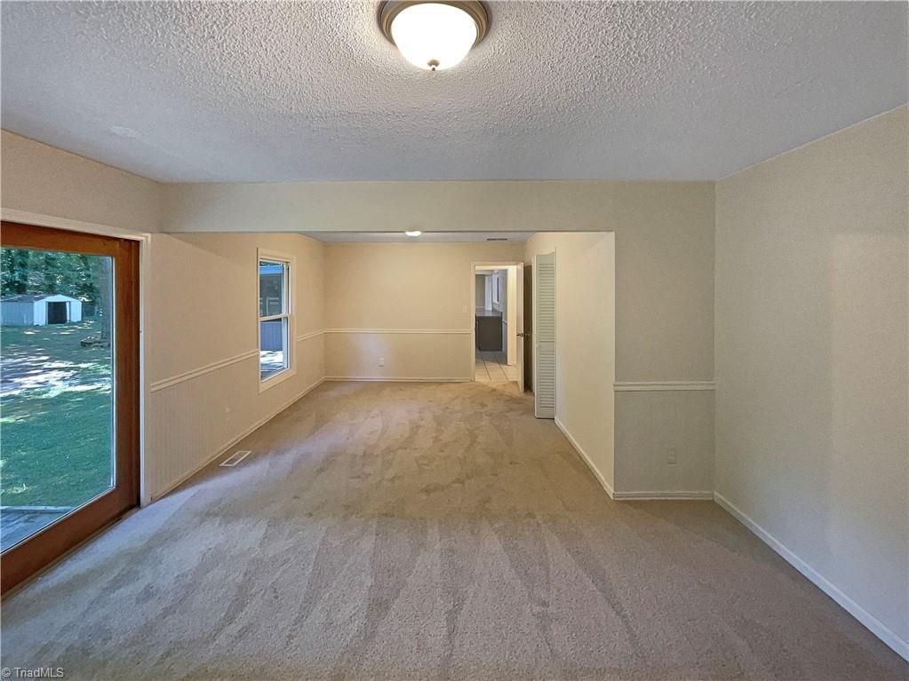 6630 Riverwood Road Walkertown, NC 27051 - Photo 14 of 19