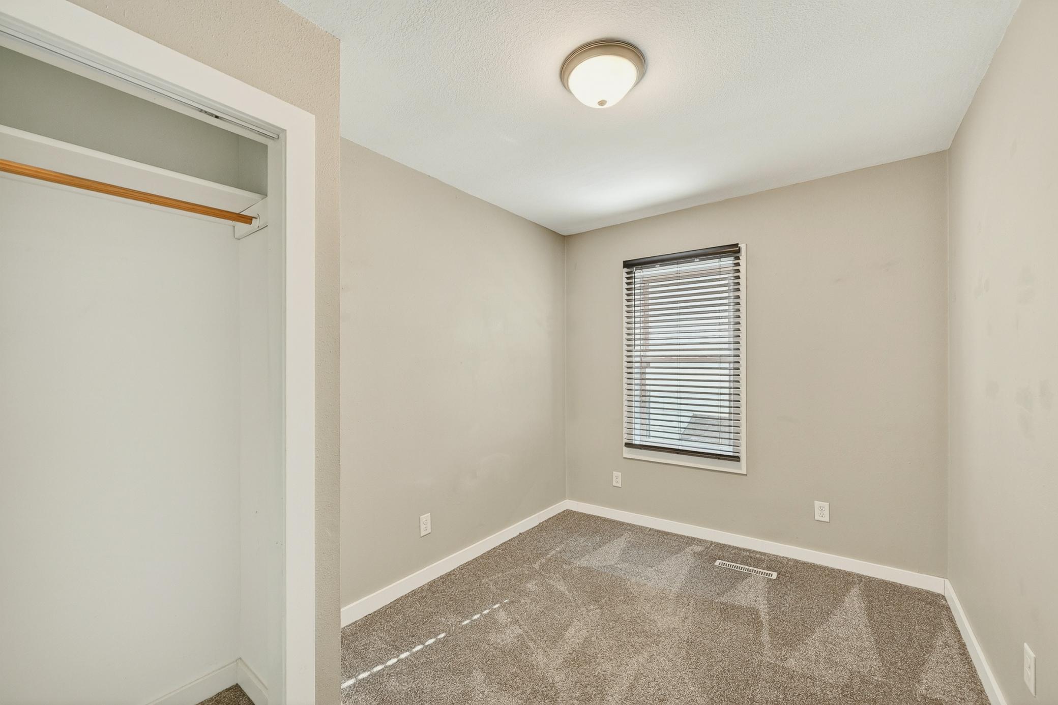 659 West 4th Street Winona, MN 55987 - Photo 7 of 24