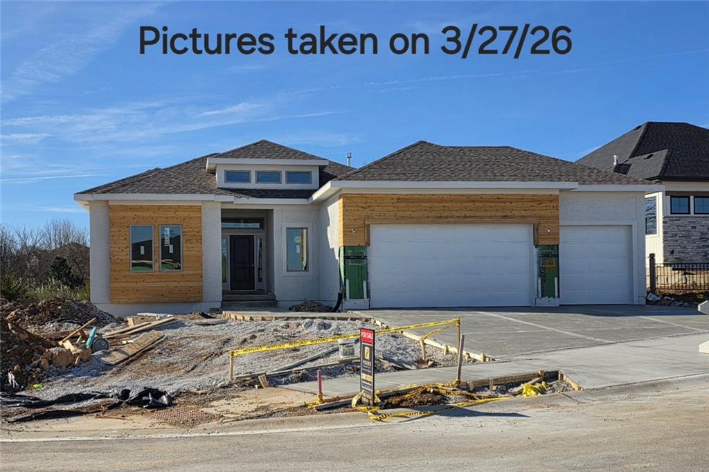 11216 South Gleason Road Olathe, KS 66061 - Photo 1 of 6