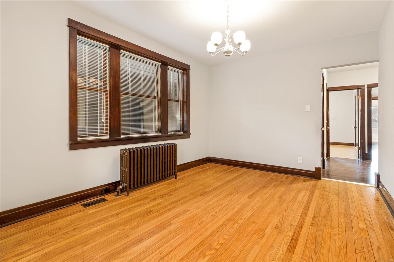 5446 Rhodes Avenue St. Louis, MO 63109 - Photo 9 of 68 Gallery Image 9