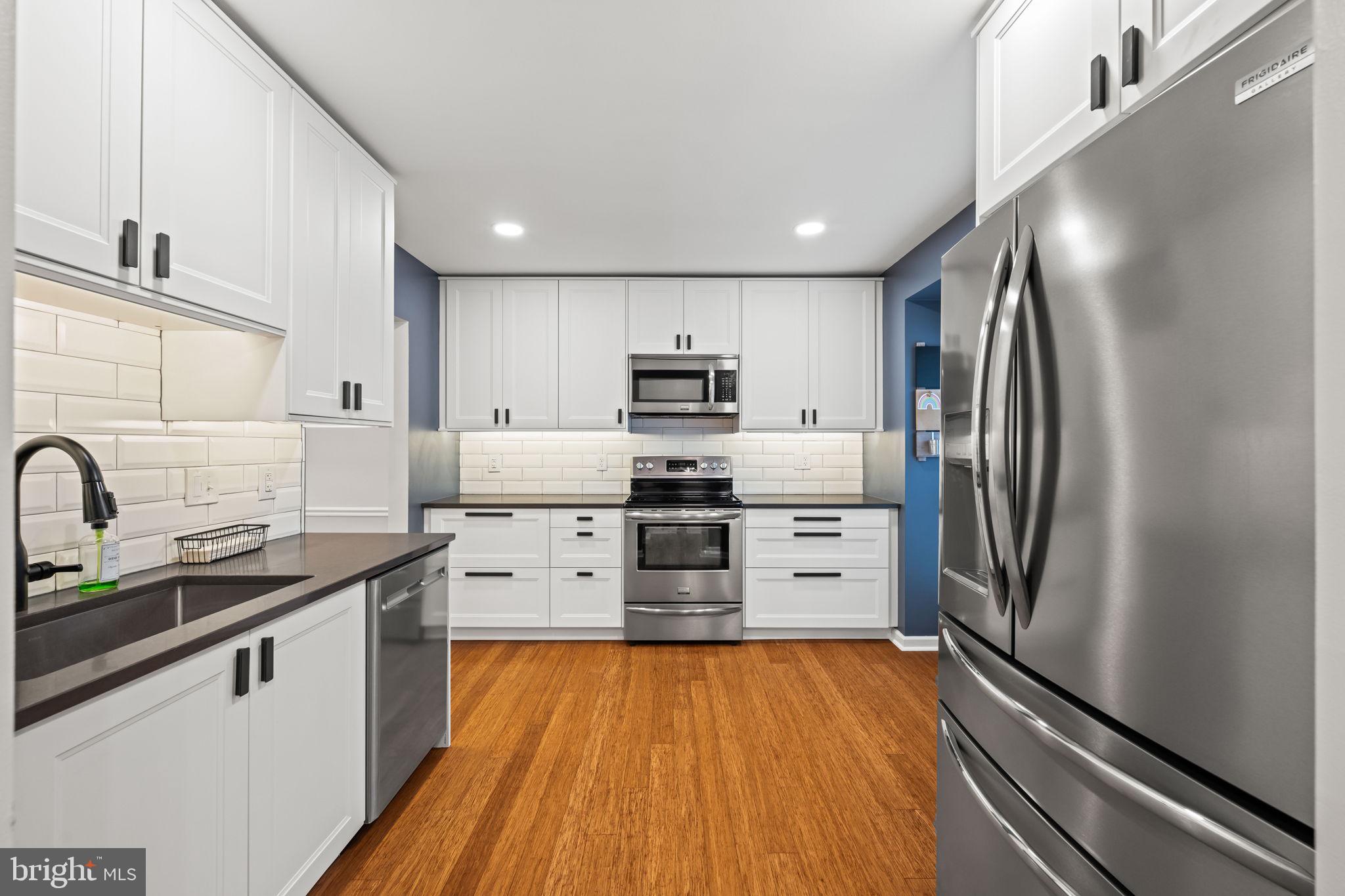 5725 Ridge View Drive Alexandria, VA 22310 - Photo 11 of 53