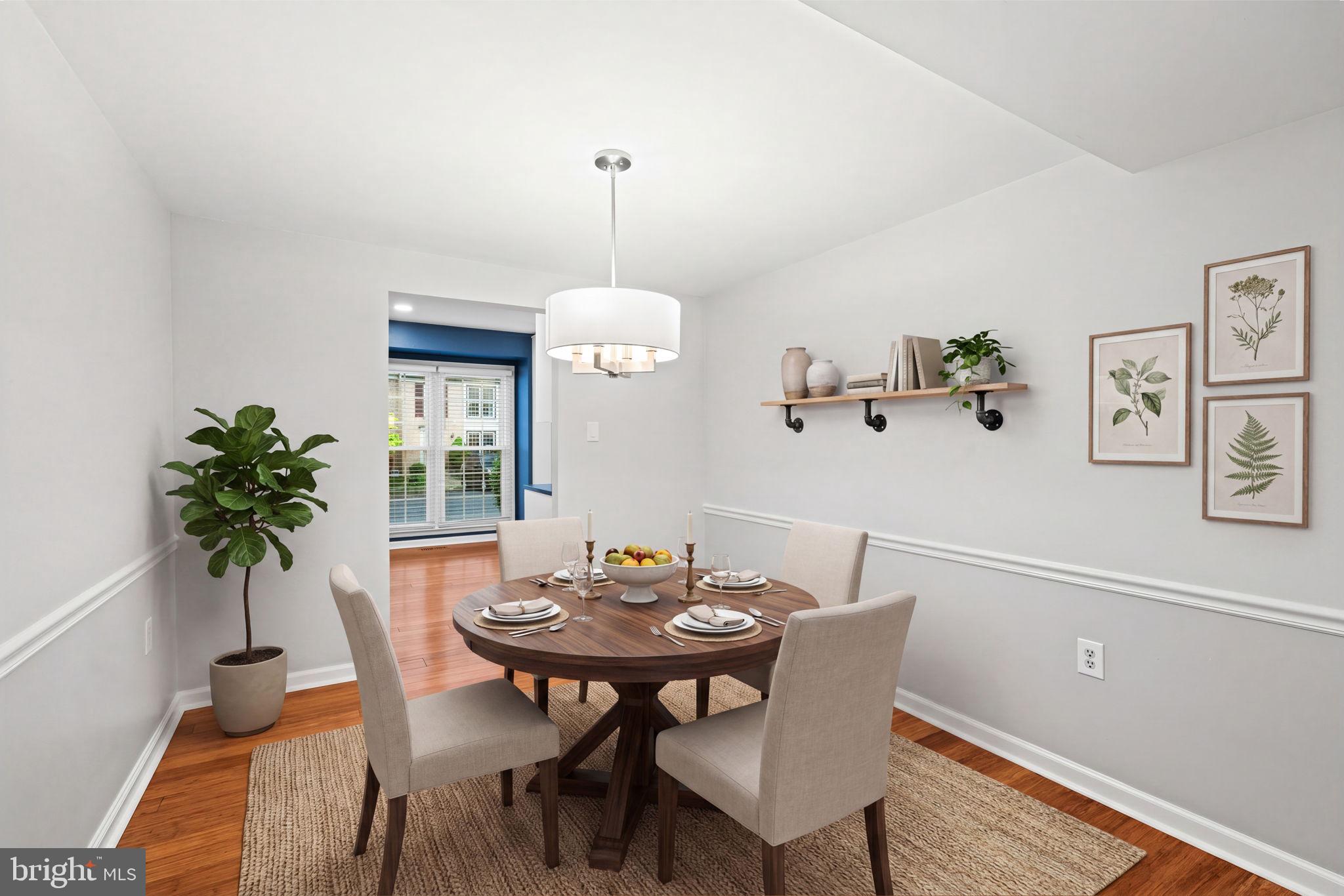 5725 Ridge View Drive Alexandria, VA 22310 - Photo 15 of 53 Virtually staged dining room