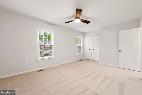 $650,000 | 5725 Ridge View Drive, Alexandria, VA 22310
