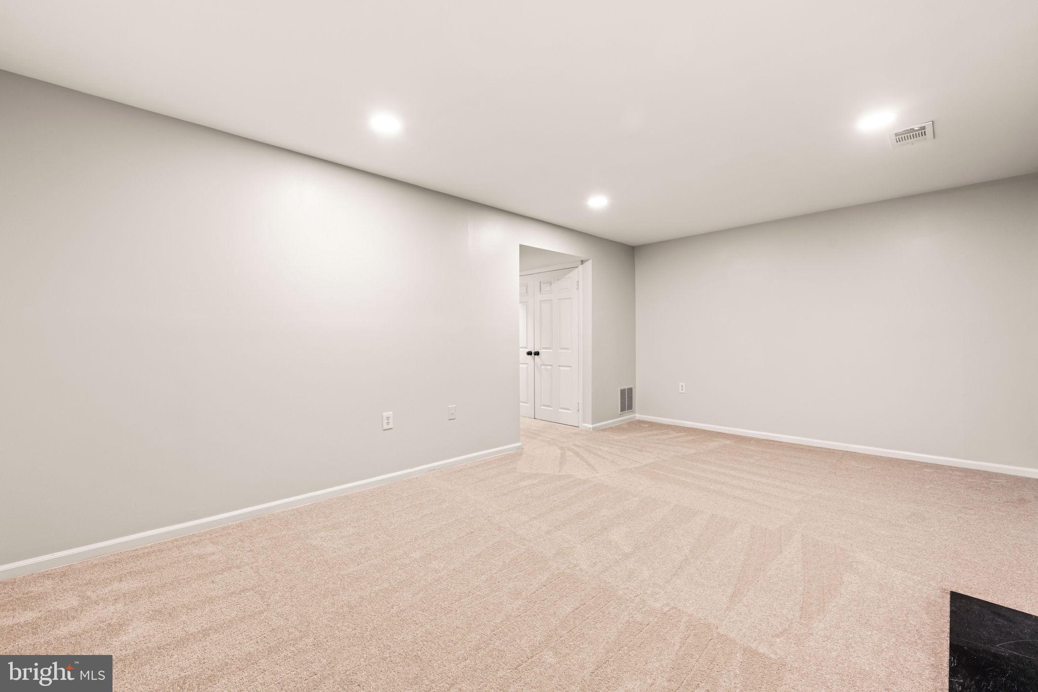 5725 Ridge View Drive Alexandria, VA 22310 - Photo 41 of 53