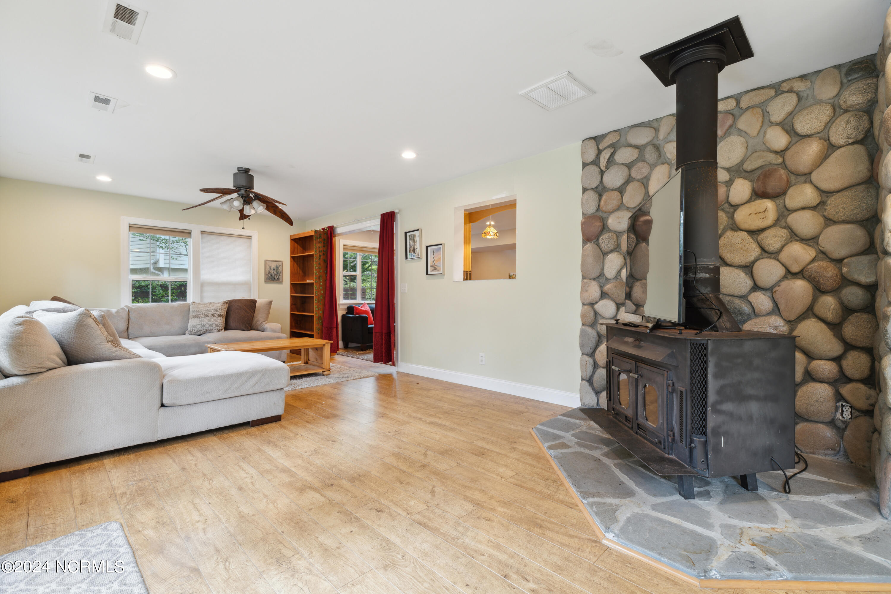 5419 Eastwind Road Wilmington, NC 28403 - Photo 27 of 70 GI - 5419 Eastwind Rd - Listing-33