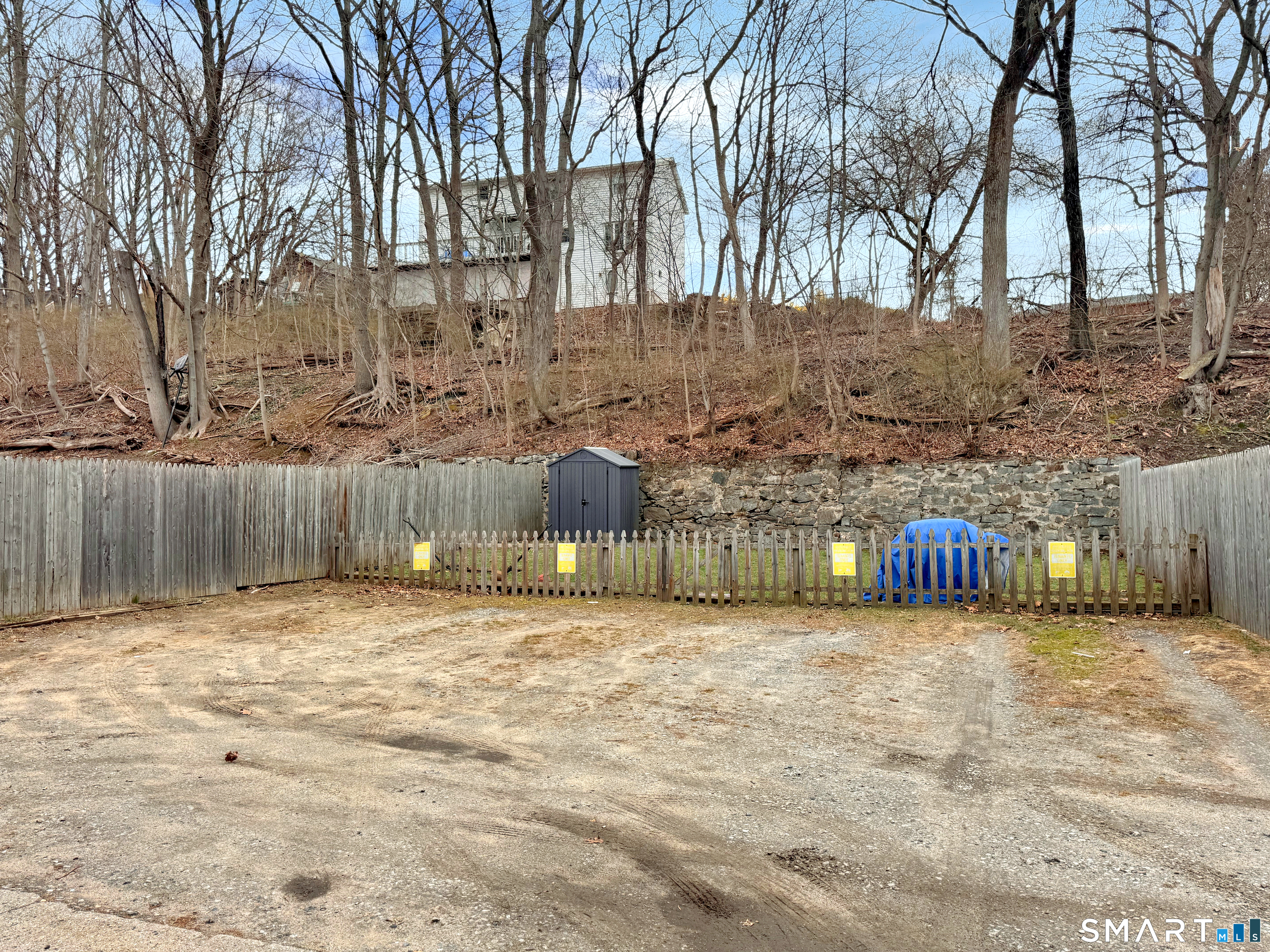 18 Columbia Street Ansonia, CT 06401 - Photo 16 of 16 a backyard of a house