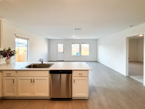 $1,888 | 429 Monsoon Drive, Lockhart, TX 78644