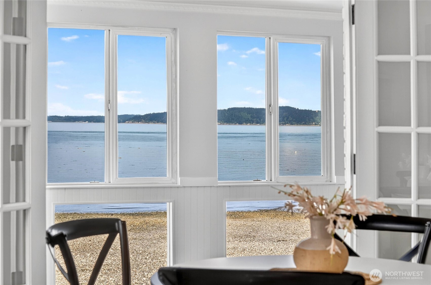 5311 Beach Drive Southwest Seattle, WA 98136 - Photo 9 of 40