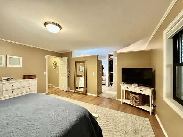 $569,000 | 1932 Mark Lane, Eau Claire, WI 54703