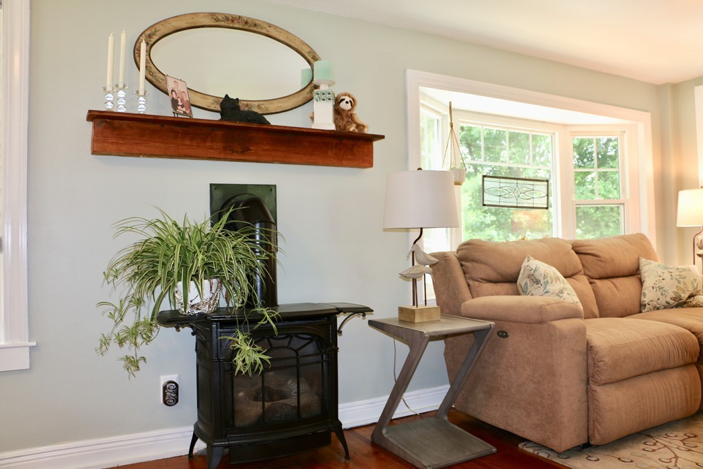 55 Cold Spring Road Westford, MA 01886 - Photo 19 of 24 Gallery Image 19