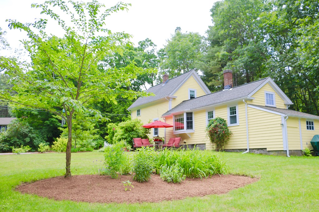 55 Cold Spring Road Westford, MA 01886 - Photo 8 of 24 Gallery Image 8