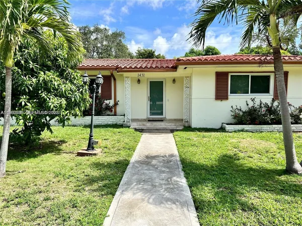 $5,200 | 1431 Miller Road, Coral Gables, FL 33146