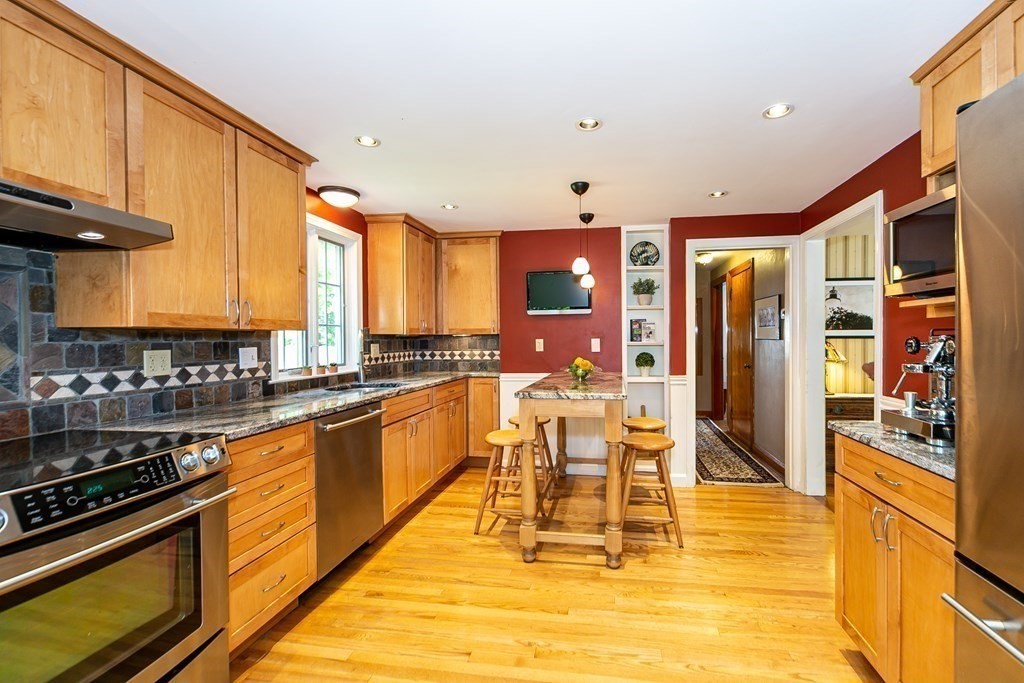143 Fairfield Street Needham, MA 02492 - Photo 6 of 24 Gallery Image 6