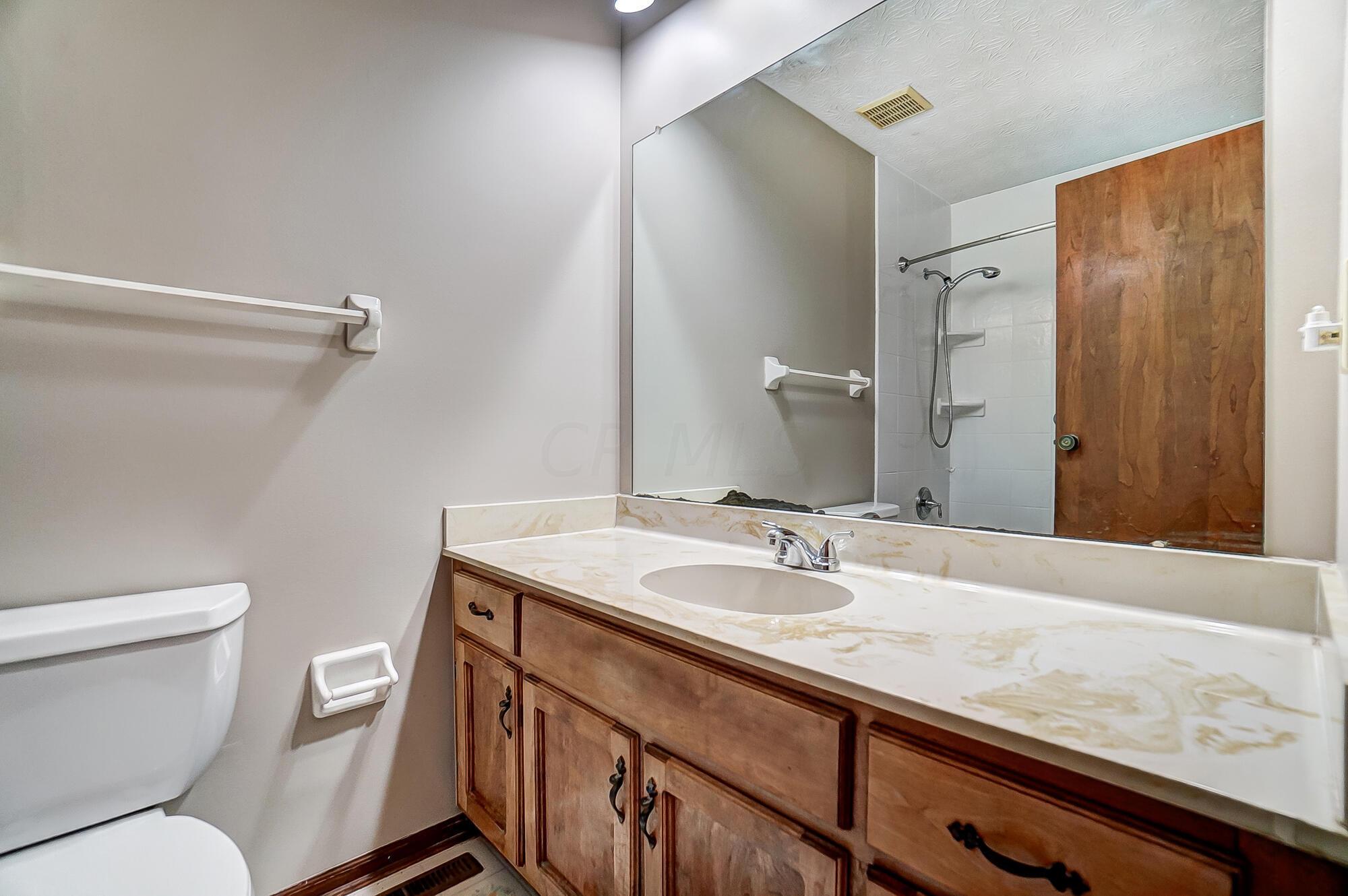 91 Lawrence Road Westerville, OH 43081 - Photo 26 of 50 030