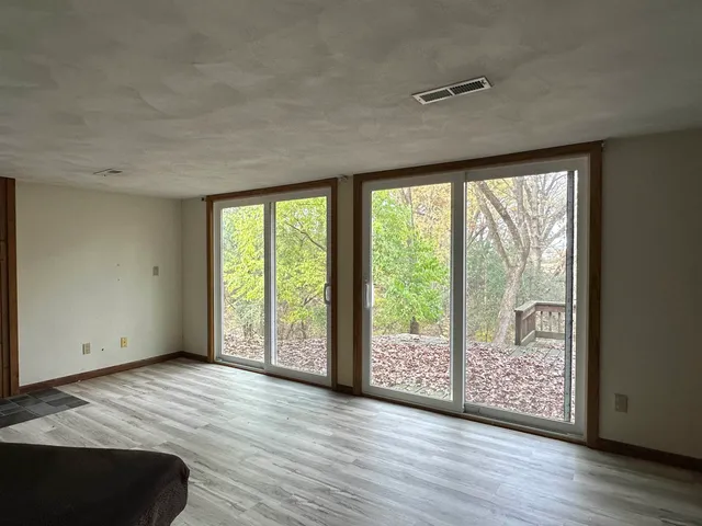 $589,900 | 3919 East Mustang Court, Milton, WI 53563